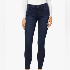 Joe's Jeans - EUC - The Chelsea Skinny, size 26